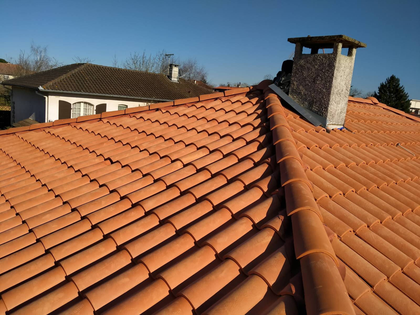 découvrez notre entreprise, spécialiste dans la fabrication de toitures de haute qualité. nous offrons des solutions sur mesure pour tous vos projets, alliant durabilité et esthétisme. contactez-nous pour un devis personnalisé.