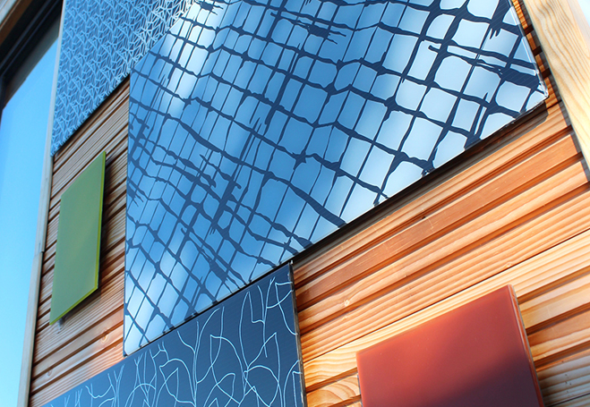 découvrez les avantages des façades photovoltaïques, une solution innovante qui permet de produire de l'énergie renouvelable tout en améliorant l'esthétique de votre bâtiment. optimisez la performance énergétique de votre espace tout en respectant l'environnement.