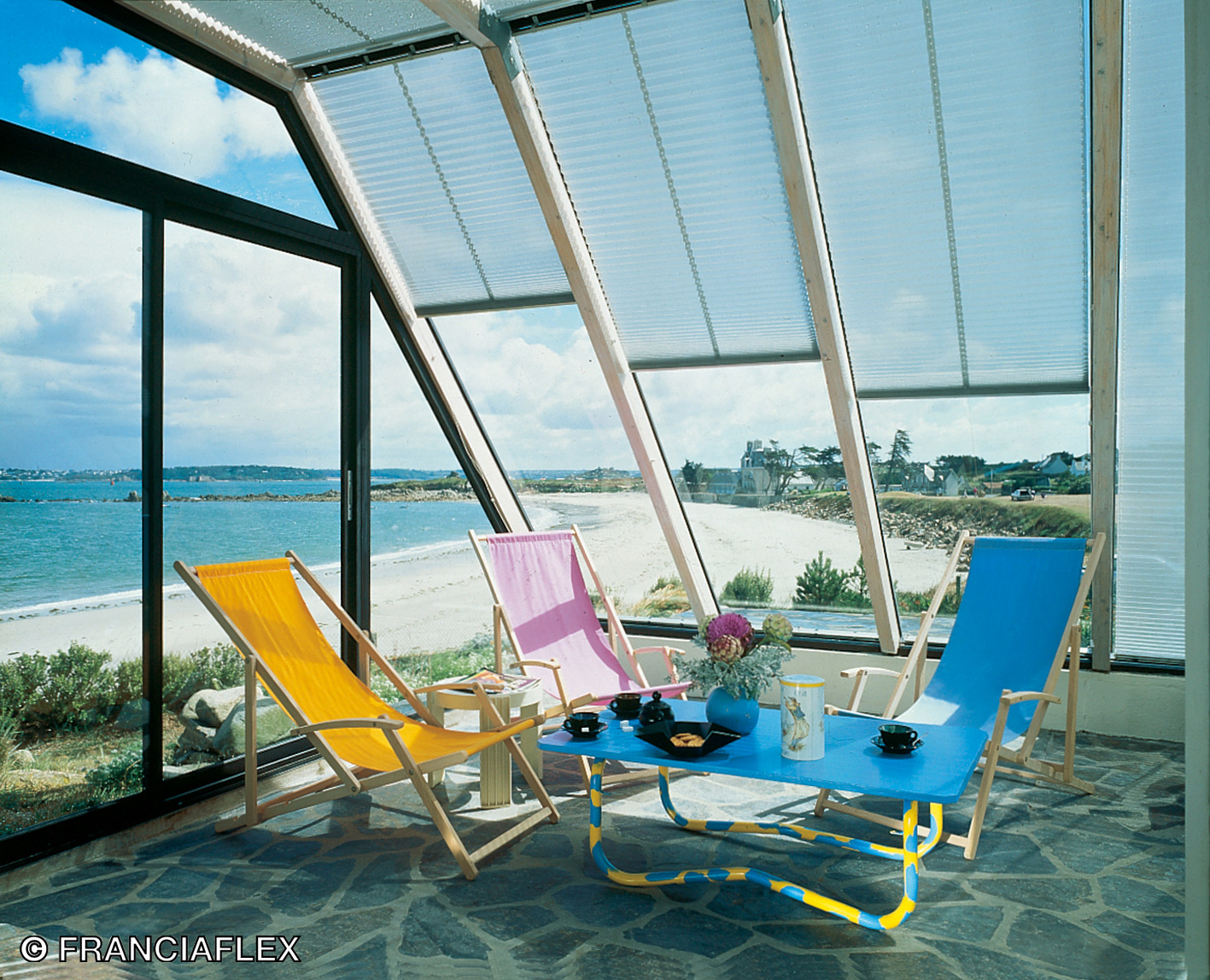 découvrez les avantages des fenêtres de toit pour optimiser la lumière naturelle et l'esthétique de votre intérieur. profitez d'une meilleure ventilation et d'une vue panoramique tout en ajoutant une touche moderne à votre maison.