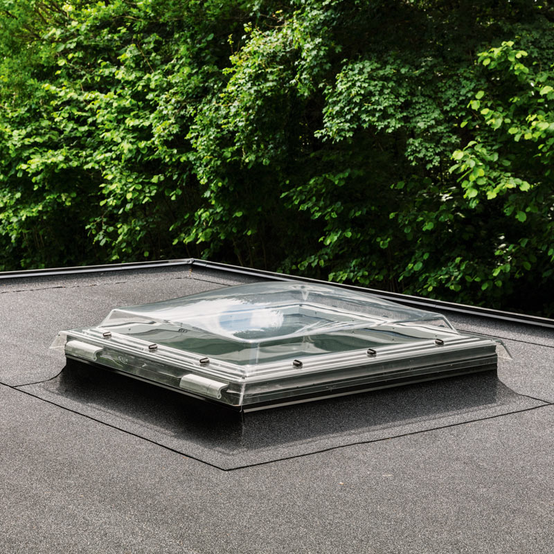 découvrez les avantages des fenêtres pour toit plat : une solution élégante et moderne pour maximiser la lumière naturelle et améliorer l'esthétique de votre espace. idéales pour les constructions contemporaines, elles offrent également une excellente isolation thermique.