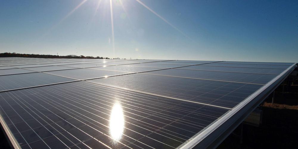 découvrez les solutions de financement photovoltaïque adaptées à vos besoins. profitez d'avantages fiscaux et d'offres sur mesure pour investir dans l'énergie solaire et réduire vos factures d'électricité tout en contribuant à la transition énergétique.