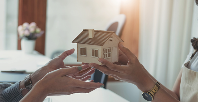 découvrez les différentes options pour financer la rénovation de votre maison. que ce soit par des prêts, des subventions ou des aides fiscales, optimisez votre projet de rénovation et améliorez votre habitat tout en maîtrisant votre budget.