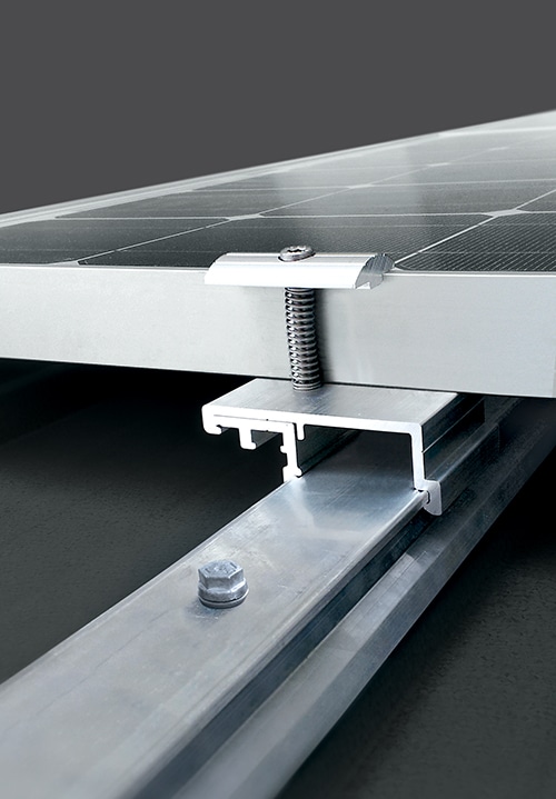 découvrez nos solutions innovantes pour la fixation de panneaux solaires, garantissant une installation sécurisée et durable. maximisez l'efficacité énergétique de votre système solaire avec nos produits de haute qualité adaptés à tous types de toits.