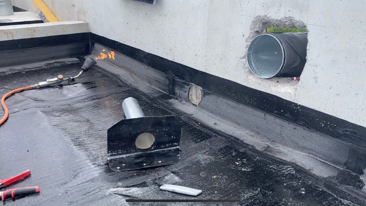 découvrez nos conseils pour identifier et réparer une fuite sur votre toit terrasse. protégez votre habitation des infiltrations d'eau et assurez la longévité de votre espace extérieur.