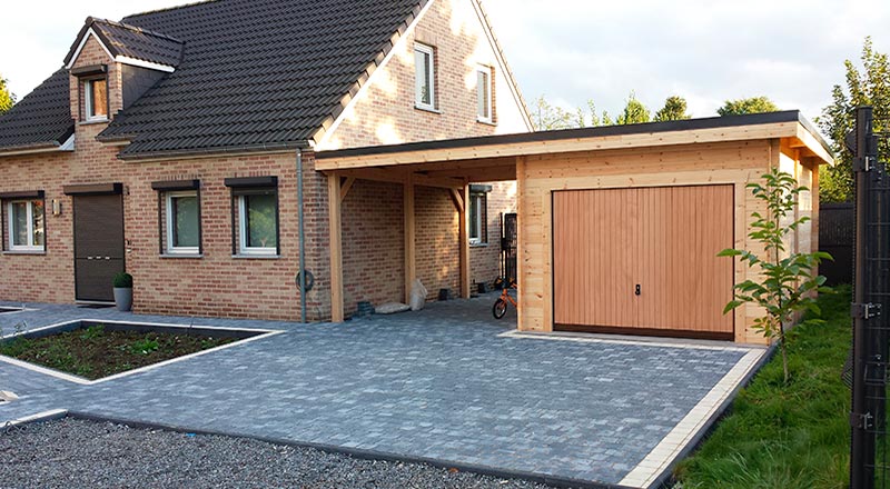 découvrez notre sélection de garages en bois à toit plat, alliant esthétisme et fonctionnalité. parfaits pour protéger vos véhicules tout en s'intégrant harmonieusement à votre jardin, ces garages offrent des solutions d'aménagement pratiques et modernes.