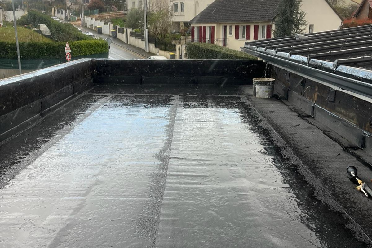 découvrez comment aménager un garage à toit plat, alliant esthétique et praticité. profitez de conseils sur les matériaux, l'isolation et l'optimisation de l'espace pour un garage fonctionnel et moderne.