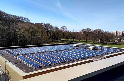 découvrez notre guide complet sur les panneaux solaires pour toits plats en 2025. apprenez tout sur les avantages, l'installation et l'entretien de ces systèmes écologiques, et optimisez votre rendement énergétique tout en préservant l'environnement.