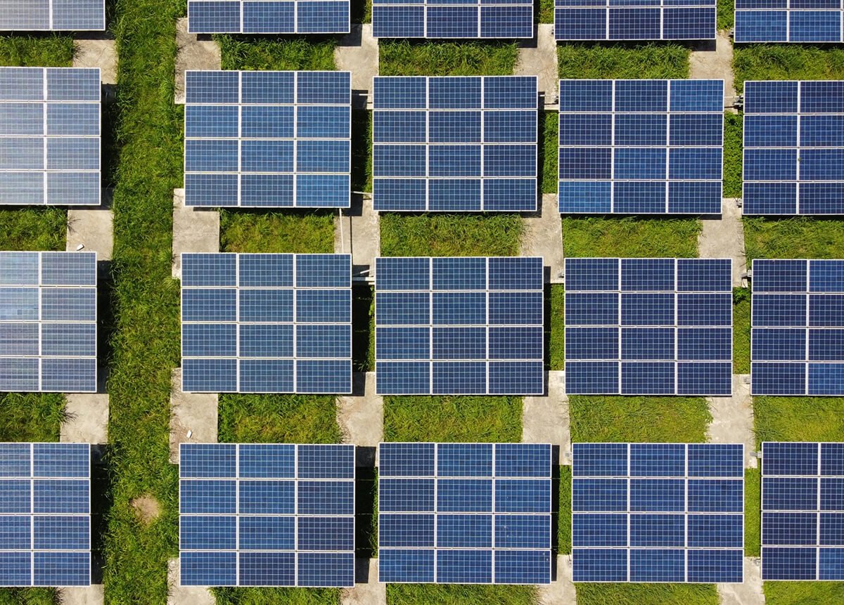 découvrez notre guide complet sur les panneaux solaires pour toits plats en 2025. obtenez des conseils pratiques, des recommandations de produits et des informations sur l'installation pour maximiser votre efficacité énergétique.