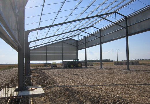 découvrez comment les hangars photovoltaïques peuvent transformer votre entreprise en offrant une solution énergétique durable et rentable. optez pour l'innovation et réduisez vos coûts d'électricité tout en soutenant l'environnement.