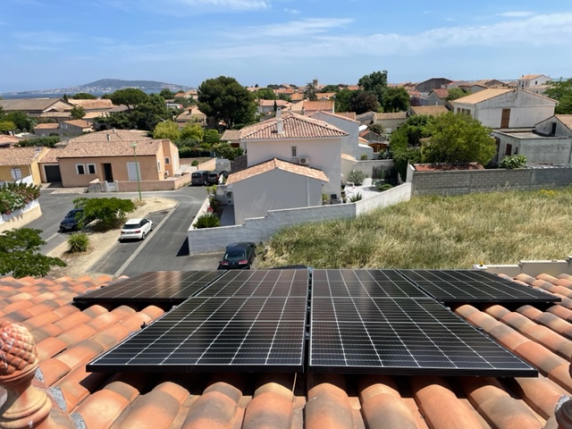 vous recherchez un installateur de panneaux solaires à montpellier ? profitez d'une installation professionnelle et de qualité pour maximiser l'efficacité de votre système solaire. découvrez nos services sur mesure pour réduire vos factures d'énergie tout en contribuant à la protection de l'environnement.