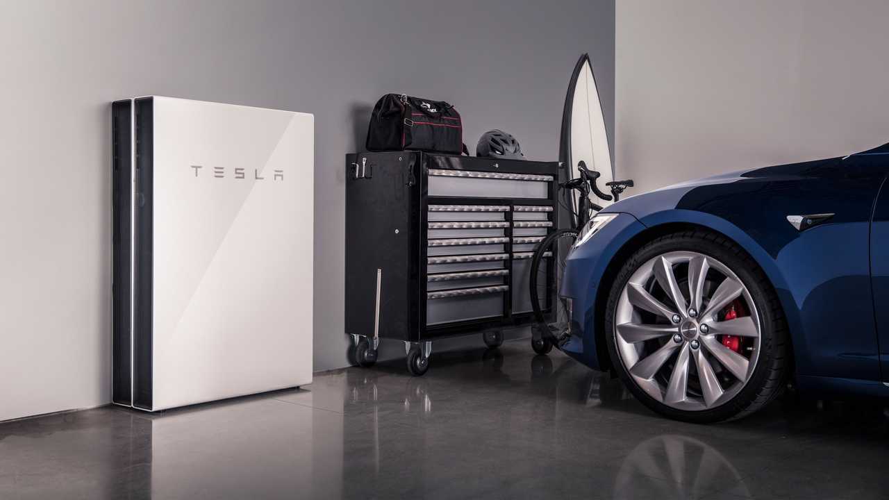 découvrez notre service d'installation de tesla powerwall, la solution idéale pour stocker votre énergie solaire et optimiser votre consommation. profitez d'une énergie propre et fiable, tout en réduisant vos factures. contactez-nous dès aujourd'hui pour une évaluation gratuite!