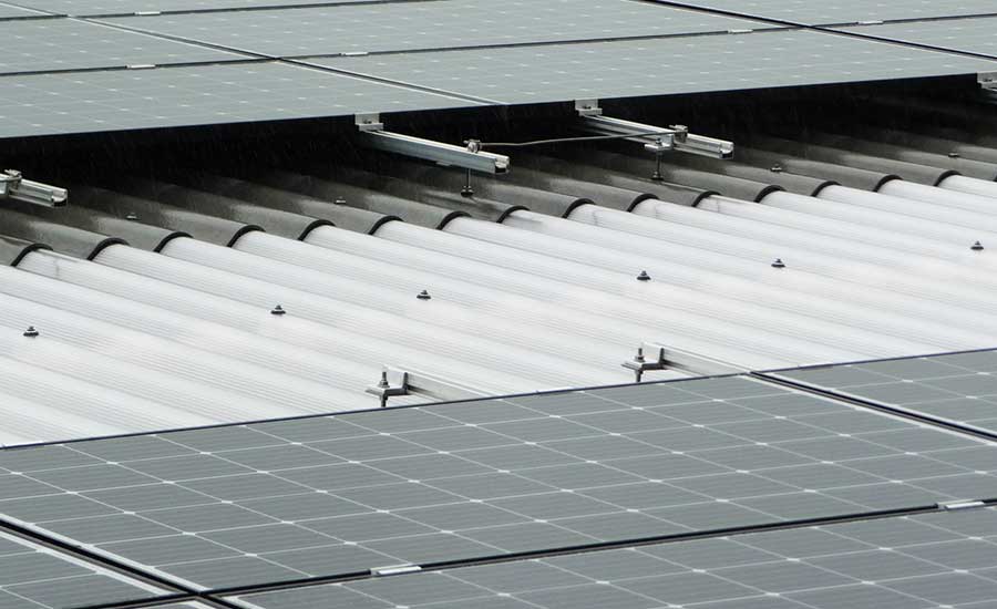 découvrez notre service d'installation de panneaux photovoltaïques sur toits en fibrociment. profitez d'énergies renouvelables tout en préservant l'intégrité de votre bâtiment. contactez-nous pour un devis personnalisé et commencez à réaliser des économies d'énergie dès aujourd'hui.