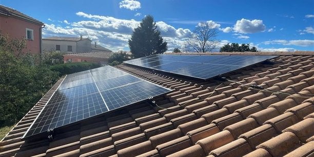 découvrez comment investir dans le photovoltaïque pour bénéficier d'une énergie renouvelable, réaliser des économies sur vos factures d'électricité et participer à la transition énergétique. informez-vous sur les avantages, les aides disponibles et les étapes clés pour faire de votre projet un succès.
