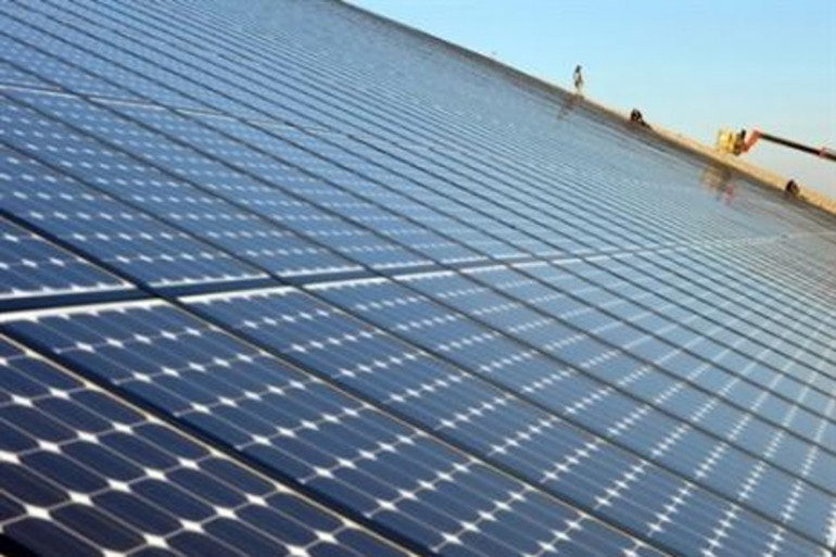 découvrez comment investir dans le photovoltaïque pour profiter des énergies renouvelables, réduire vos factures d'électricité, et contribuer à un avenir durable. explorez les avantages financiers et environnementaux de cette technologie innovante.