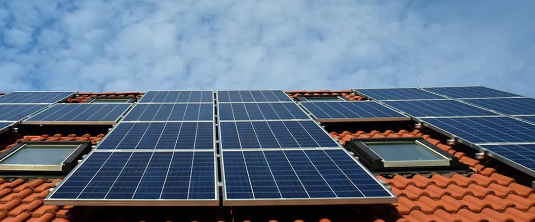 découvrez les avantages de l'investissement dans un panneau solaire de 1kw. optimisez vos économies d'énergie tout en contribuant à la protection de l'environnement. informez-vous sur les coûts, les subventions disponibles et les retours sur investissement.