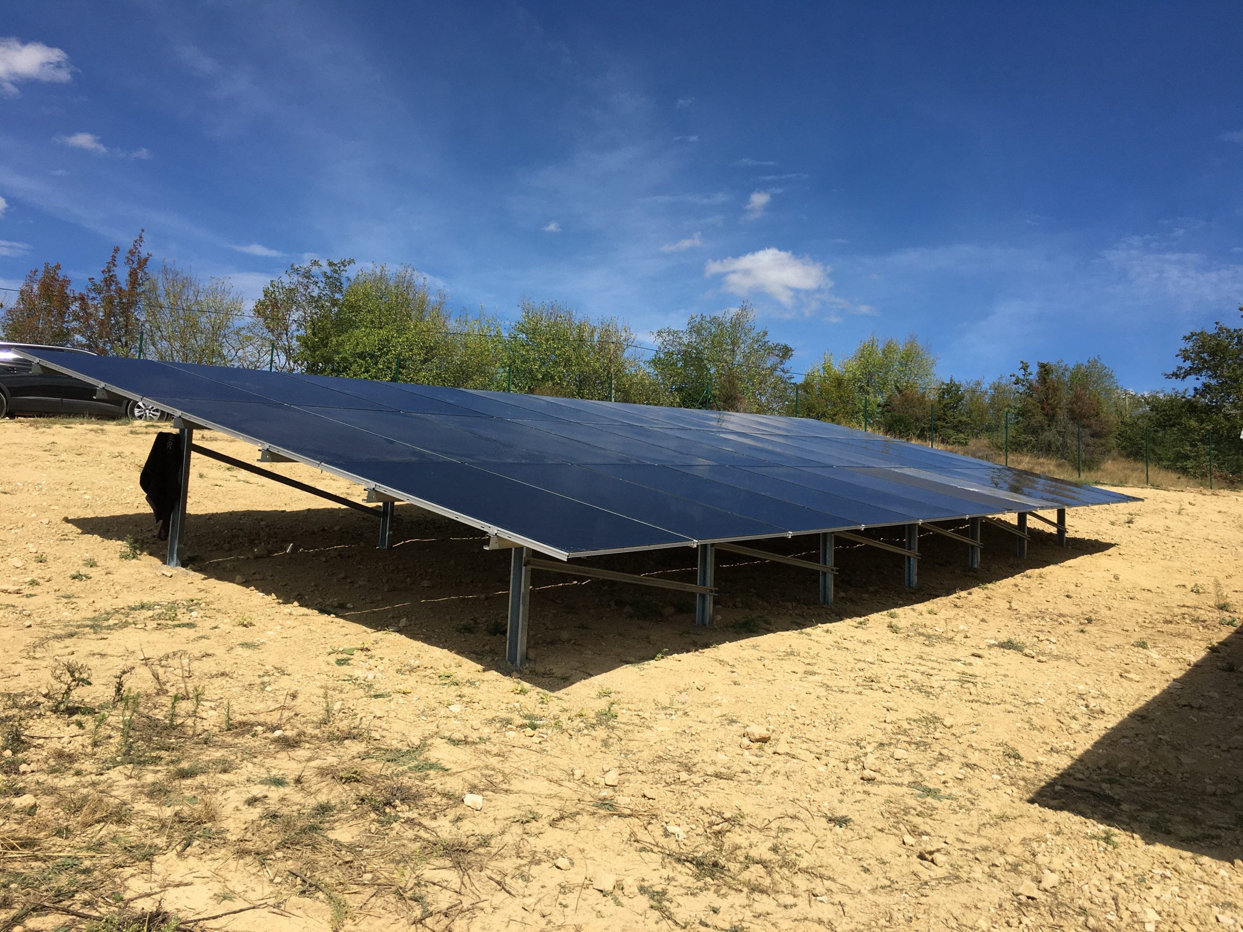 découvrez les avantages de l'investissement photovoltaïque, une solution durable et rentable pour produire de l'énergie renouvelable. apprenez comment maximiser vos économies d'énergie tout en contribuant à la protection de l'environnement grâce à des panneaux solaires performants.
