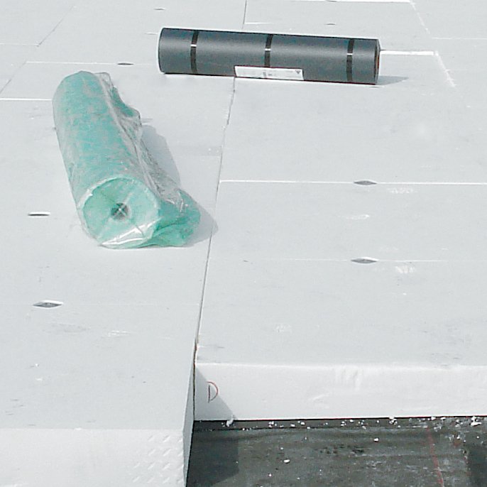 découvrez les avantages de l'isolation de toits en béton pour améliorer l'efficacité énergétique de votre maison. maximisez le confort thermique et réduisez vos factures d'énergie grâce à des techniques d'isolation modernes adaptées aux structures en béton.