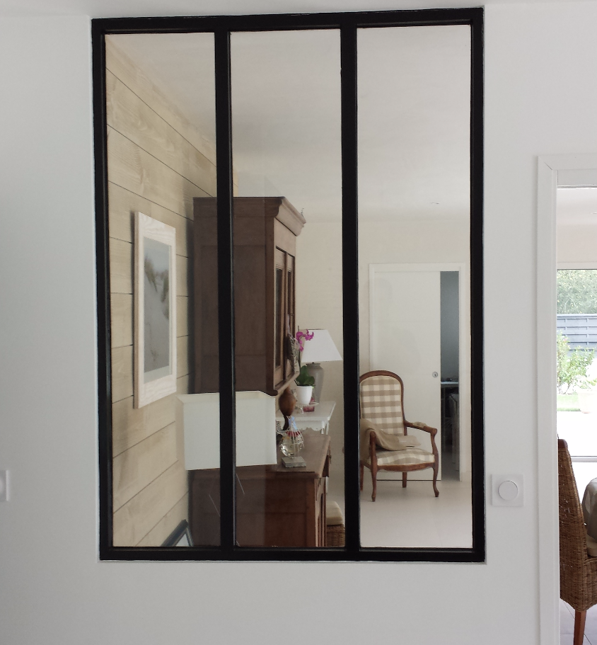 découvrez notre kit de verrière complet, idéal pour apporter luminosité et style à votre intérieur. facile à installer, ce kit allie design moderne et fonctionnalité, transformant vos espaces tout en préservant une atmosphère conviviale. parfait pour les rénovations ou les nouvelles constructions.