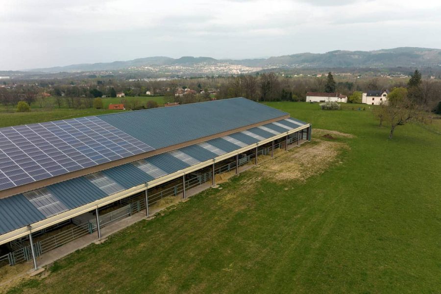 découvrez notre service de location de toits photovoltaïques pour maximiser votre production d'énergie solaire. profitez d'une solution économique et écologique, tout en contribuant à la transition énergétique. rentabilisez votre espace grâce à une installation clé en main et bénéficiez d'un revenu complémentaire.