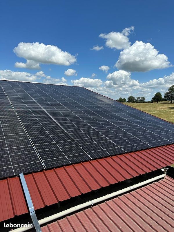 louez un toit équipé de panneaux solaires en nouvelle-aquitaine et profitez d'une énergie renouvelable à moindre coût. engagez-vous pour l'environnement tout en valorisant votre patrimoine immobilier.