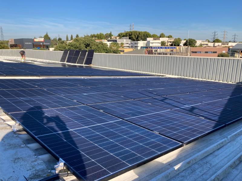 découvrez comment louer un toit photovoltaïque pour produire votre propre énergie solaire et réaliser des économies sur vos factures. profitez d'un système écologique et rentable tout en contribuant à la transition énergétique.