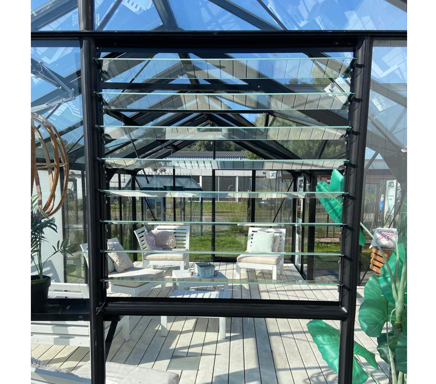 découvrez les avantages d'une lucarne serre pour maximiser la lumière naturelle, améliorer l'esthétique de votre intérieur et profiter d'un nouvel espace de vie. idéale pour les amateurs de jardinage, elle transforme votre maison en un havre de paix verdoyant.