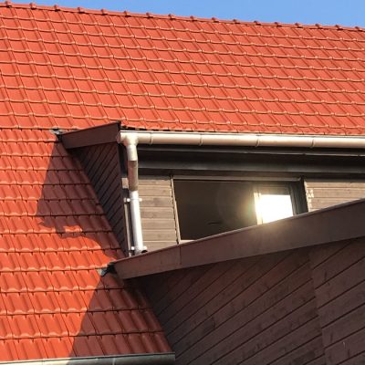 découvrez tout sur les lucarnes de toit : styles, avantages et conseils d'installation pour ajouter de la lumière naturelle et du charme à vos combles. transformez votre espace avec les lucarnes adaptées à votre habitat.