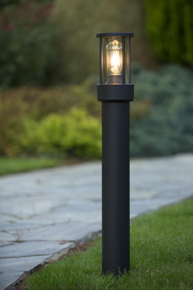 découvrez notre sélection de luminaires extérieurs alliant style et fonctionnalité. idéaux pour illuminer vos espaces extérieurs, nos produits sont conçus pour résister aux intempéries et embellir vos jardins, terrasses ou balcons. créez une ambiance chaleureuse et accueillante avec nos designs modernes et intemporels.