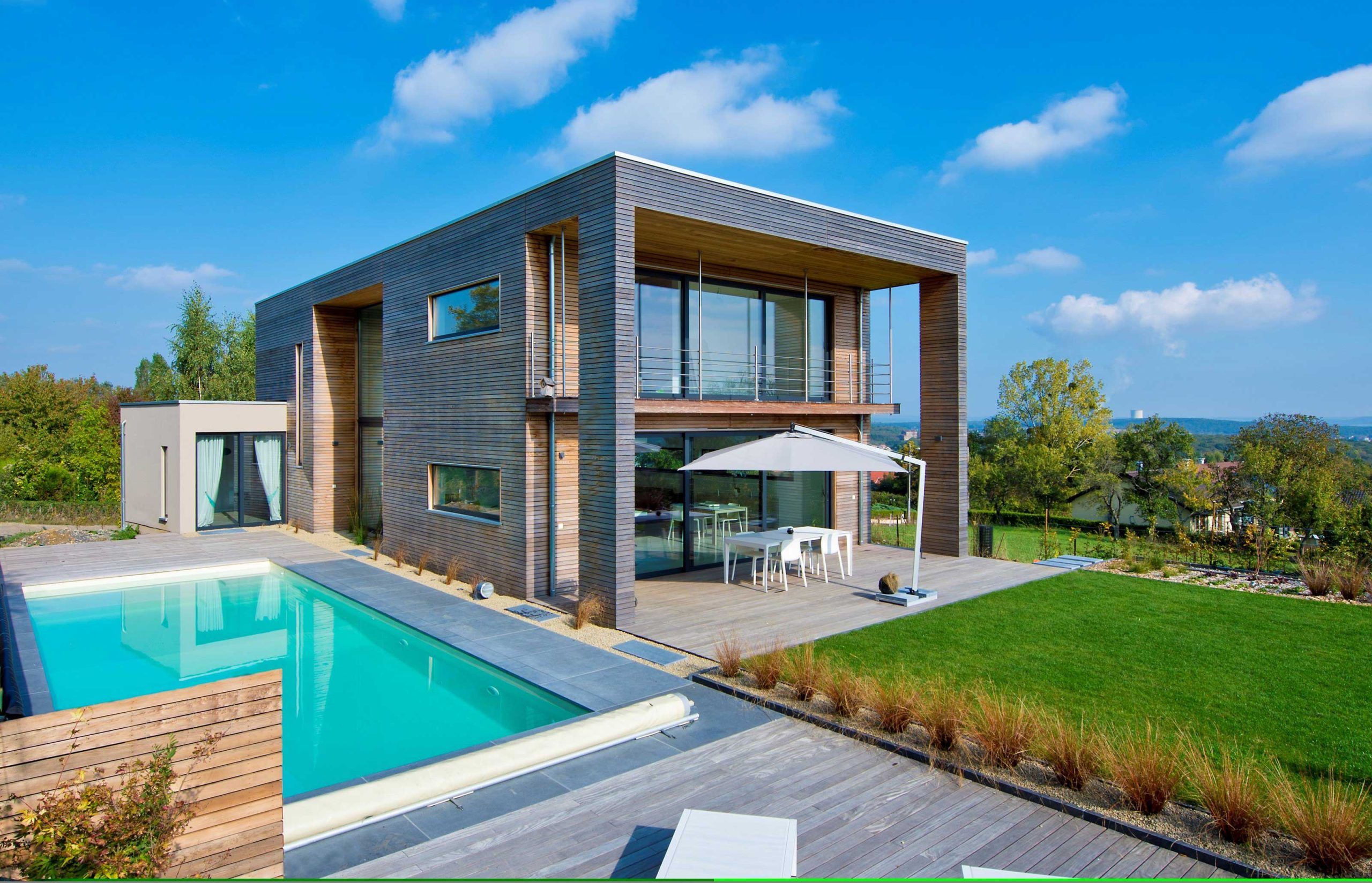 découvrez notre maison contemporaine éco, alliant design moderne et pratiques durables. profitez d'un espace de vie lumineux, respectueux de l'environnement et confortable, pour un quotidien écoresponsable.