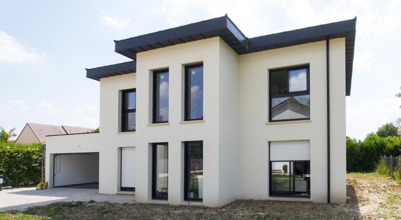 découvrez notre modèle de maison avec terrasse sur toit, alliant élégance et modernité. profitez d'un espace de vie extérieur unique, idéal pour vos moments de détente en famille ou entre amis. conçue pour optimiser chaque mètre carré, cette maison vous offre confort et style.