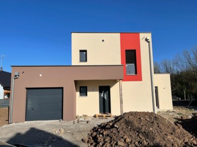 découvrez les avantages et le style unique des maisons à toit plat. profitez d'un design moderne, d'une meilleure luminosité et d'un espace extérieur optimisé. idéales pour un mode de vie contemporain, ces maisons allient fonctionnalité et esthétisme.