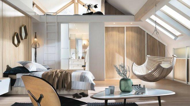 découvrez comment optimiser votre espace avec une mezzanine sous toit. alliez esthétisme et fonctionnalité pour créer un coin lecture, un bureau ou une chambre d'amis dans votre maison. profitez d'une solution d'aménagement tendance qui maximise la luminosité et le volume de votre intérieur.