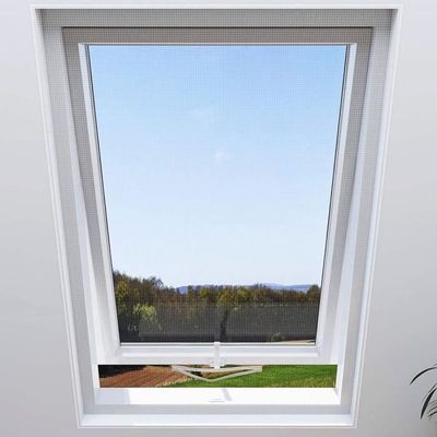 découvrez nos moustiquaires velux, conçues pour protéger votre intérieur des insectes tout en laissant entrer la lumière naturelle. faciles à installer, elles s'adaptent parfaitement aux fenêtres de toit velux, offrant ainsi confort et sérénité durant vos nuits d'été.