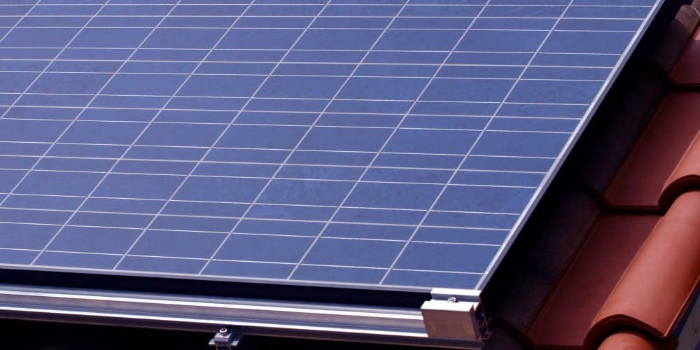 découvrez comment optimiser la climatisation de votre toiture pour améliorer le confort de votre maison et réduire votre consommation d'énergie. nos conseils vous aideront à bénéficier d'une régulation thermique efficace et à prolonger la durée de vie de votre système. profitez d'un intérieur agréable tout en faisant des économies !