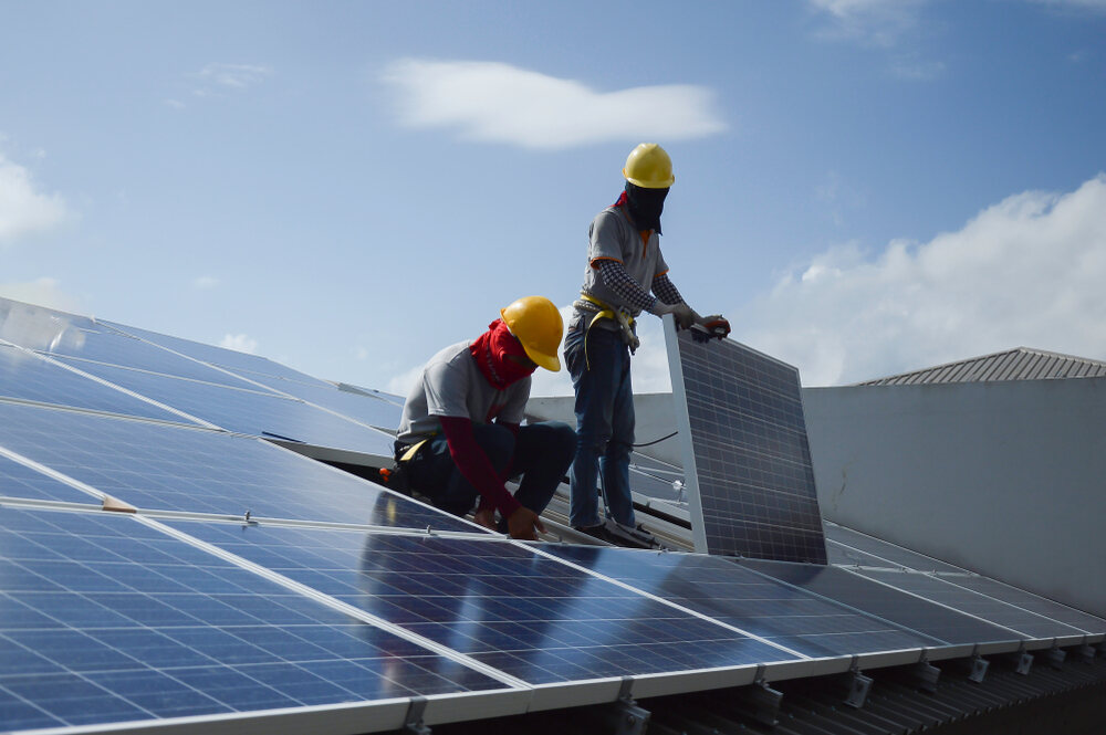 découvrez nos astuces pour optimiser vos panneaux photovoltaïques et maximiser votre production d'énergie solaire. transformez votre installation en un système performant et économisez sur vos factures d'électricité tout en contribuant à la protection de l'environnement.