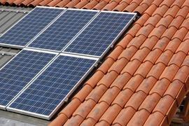 découvrez comment optimiser votre toit photovoltaïque avec erdf pour maximiser votre production d'énergie solaire et réduire vos factures d'électricité. profitez des conseils d'experts pour une installation performante et économique.