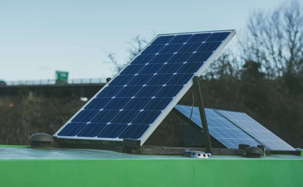 découvrez comment les panneaux solaires peuvent optimiser votre consommation énergétique. apprenez à maximiser votre production d'énergie renouvelable et à réduire vos factures grâce à des solutions efficaces et durables.
