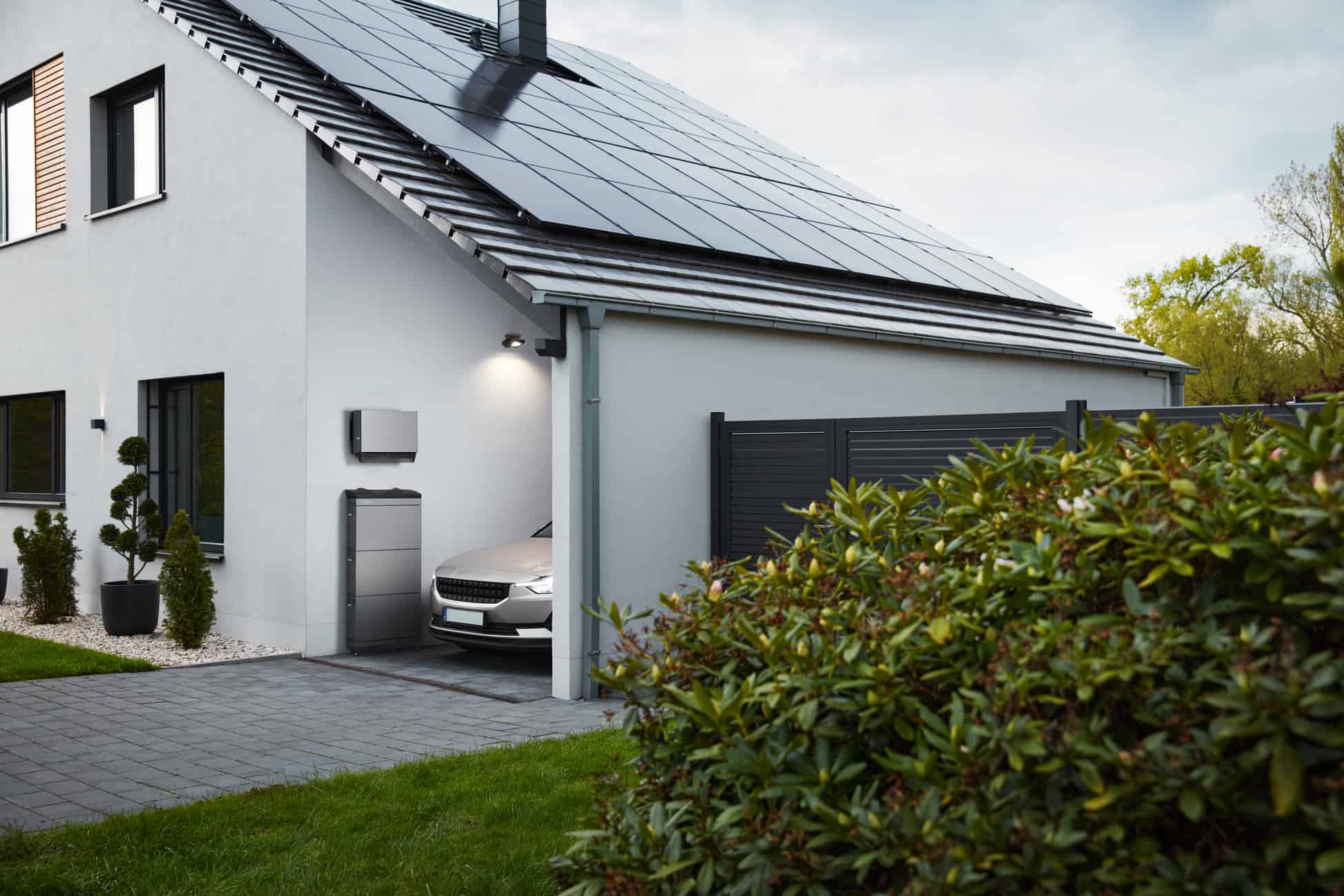 découvrez le panneau solaire invisible, une solution innovante et esthétique pour produire de l'énergie renouvelable sans compromettre l'apparence de votre habitation. parfait pour ceux qui souhaitent allier performance énergétique et design minimaliste.