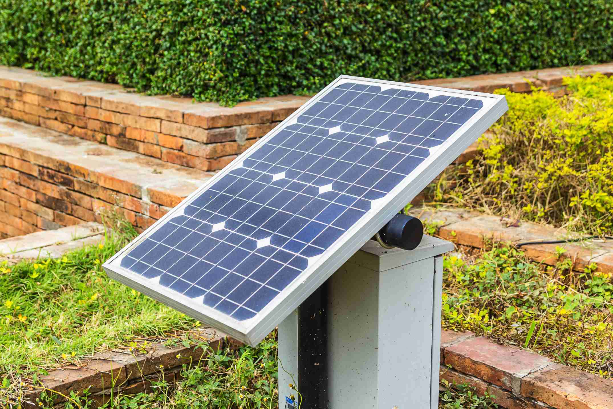 découvrez comment intégrer des panneaux solaires dans votre jardin pour profiter d'une énergie renouvelable, réduire vos factures d'électricité et embellir votre espace extérieur. explorez les avantages, les installations et les conseils pratiques pour un aménagement durable.