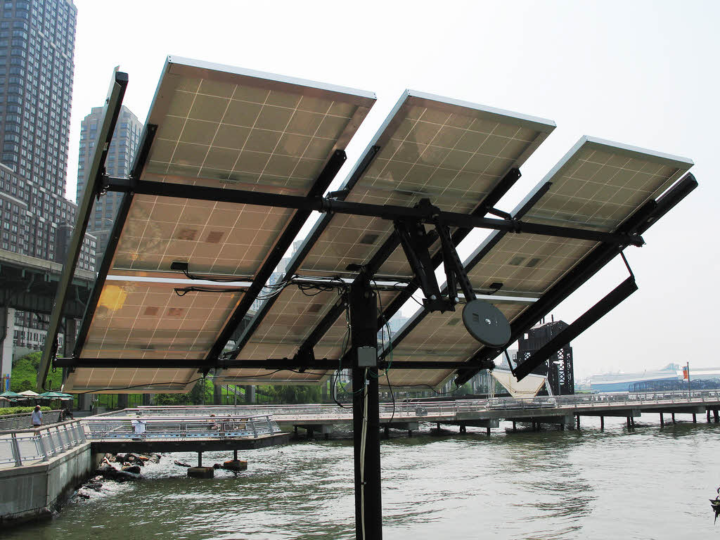 découvrez les avantages des panneaux solaires orientables, une solution innovante pour optimiser la capture de l'énergie solaire. ajustez l'angle de vos panneaux en fonction de la position du soleil et maximisez votre production d'électricité tout en réduisant votre empreinte carbone.