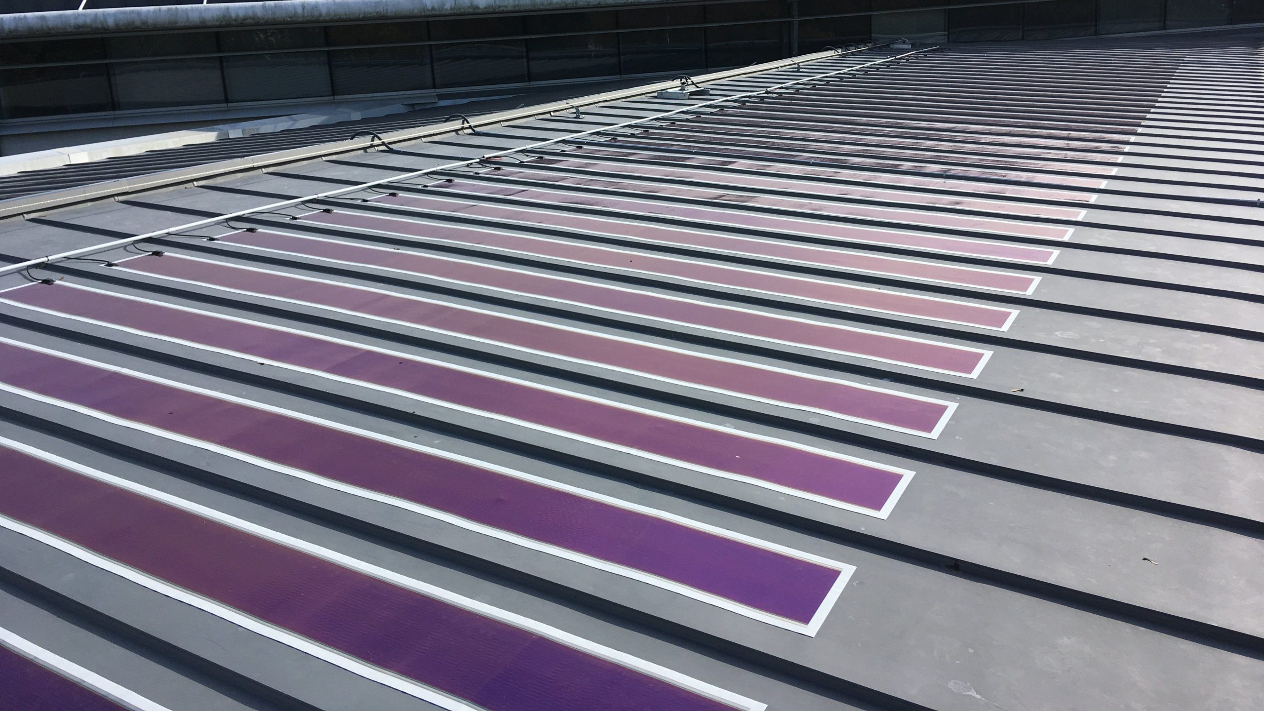 découvrez nos solutions de panneaux photovoltaïques sur 500m2 pour optimiser votre consommation d'énergie. économisez sur vos factures tout en contribuant à la préservation de l'environnement grâce à une énergie renouvelable et durable.