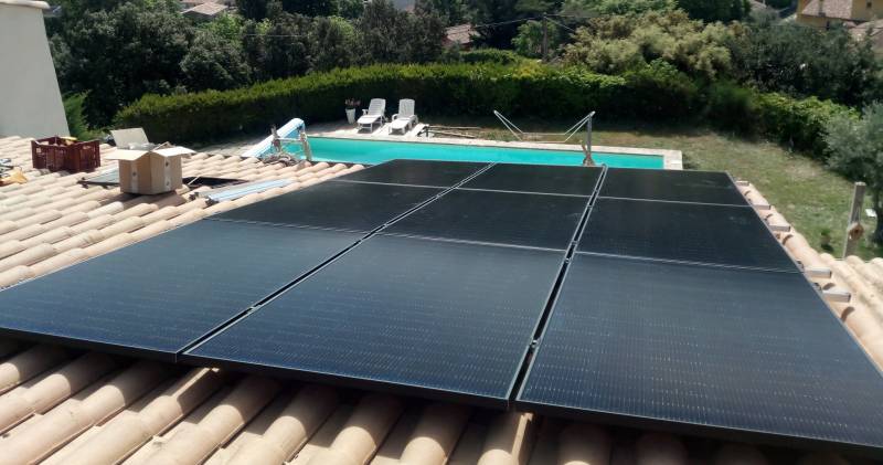découvrez comment l'installation de panneaux photovoltaïques sur des toitures en éternit peut optimiser votre production d'énergie renouvelable. profitez des avantages écologiques et économiques de cette solution durable tout en respectant les normes de sécurité.