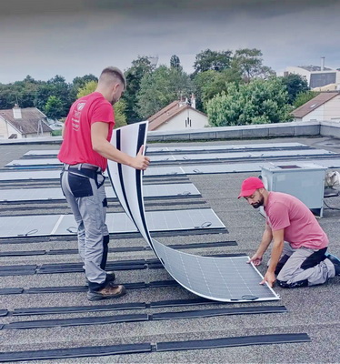 découvrez les panneaux photovoltaïques en zinc, une solution innovante et écologique pour optimiser la production d'énergie solaire. conçus pour allier performance et durabilité, ces panneaux s'intègrent harmonieusement à votre toiture tout en réduisant votre empreinte carbone.