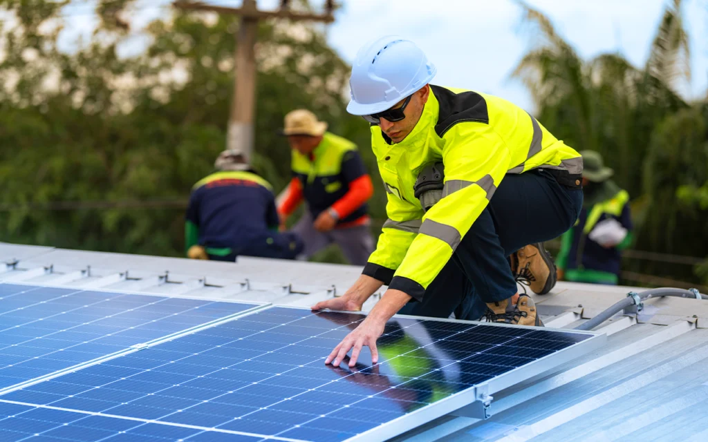 découvrez les tendances et innovations des panneaux solaires en 2025. informez-vous sur les technologies émergentes, les avantages écologiques et économiques, ainsi que les subventions disponibles pour investir dans l'énergie solaire.