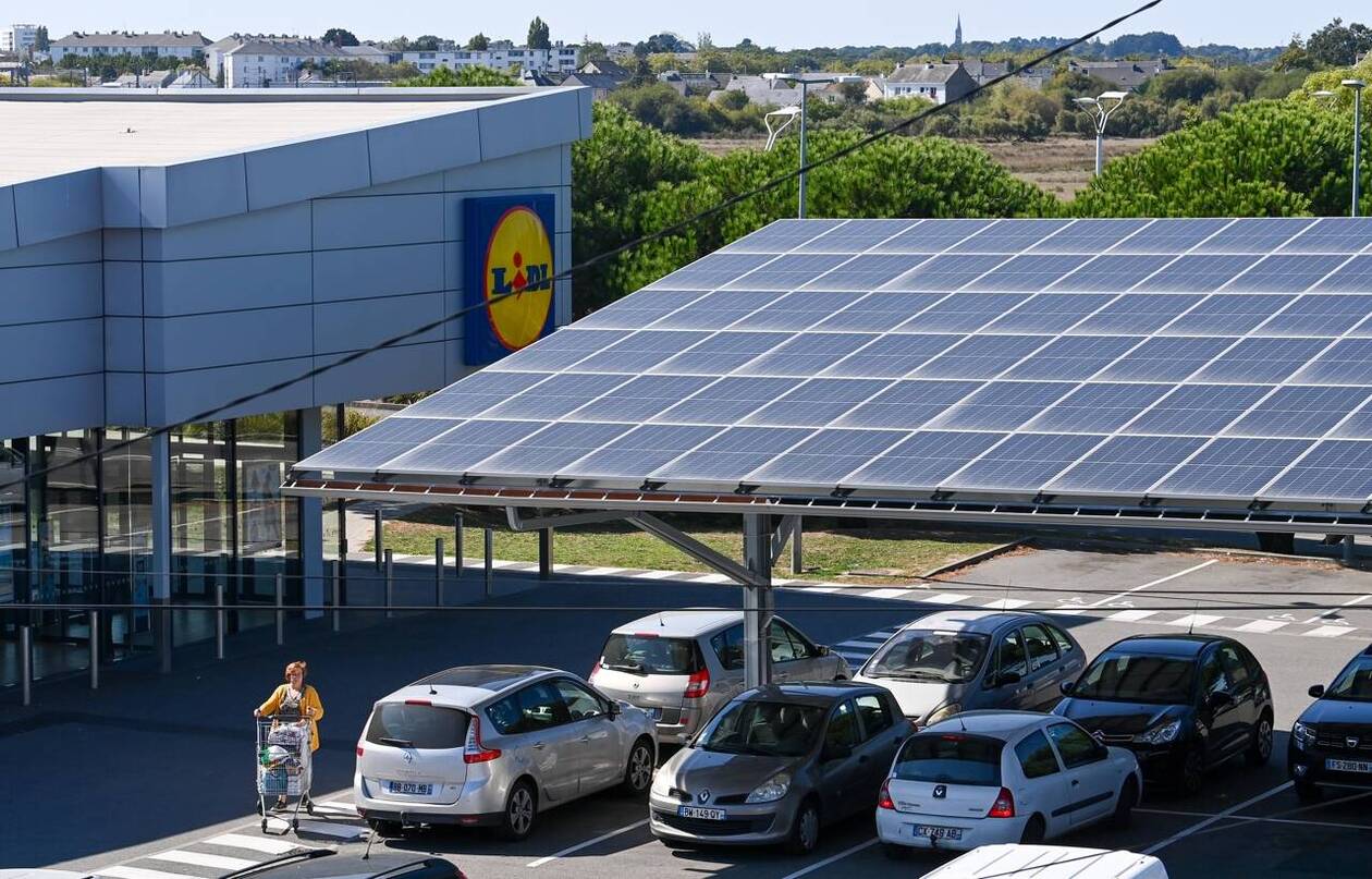 découvrez les avantages des panneaux solaires pour réduire votre facture d'électricité et contribuer à une planète plus verte. informez-vous sur les différents types de panneaux, leur installation et les aides disponibles pour passer à l'énergie solaire.