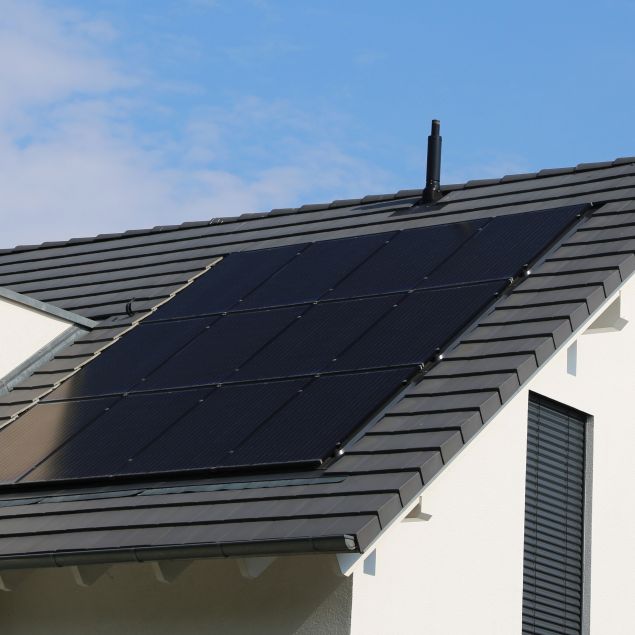 découvrez comment l'installation de panneaux solaires en copropriété peut devenir un atout financier majeur. profitez d'économies sur vos factures d'énergie et augmentez la valeur de votre bien immobilier tout en contribuant à une planète plus verte.