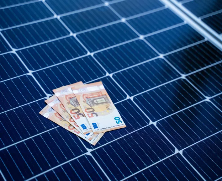 découvrez les panneaux solaires économiques, une solution d'énergie renouvelable qui allie performance et économies. profitez d'une installation accessible et réduisez vos factures tout en préservant l'environnement. adoptez une énergie durable dès maintenant !