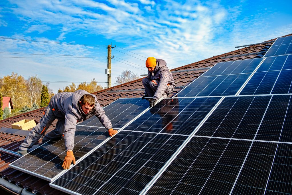 découvrez comment les panneaux solaires économiques et écologiques peuvent réduire vos factures d'énergie tout en préservant l'environnement. optez pour une solution durable qui allie performance et respect de la planète.