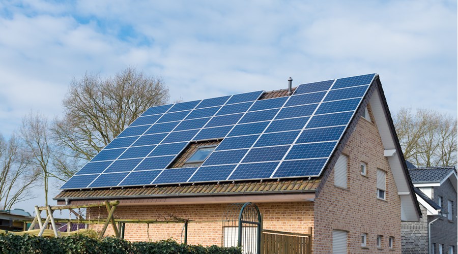 découvrez les panneaux solaires hors toiture, une solution innovante pour maximiser votre production d'énergie renouvelable sans encombrer votre toit. idéaux pour les espaces commerciaux et résidentiels, ces systèmes offrent une efficacité optimale tout en préservant l'esthétique de votre bâtiment. optez pour une alternative écologique qui réduit vos factures d'électricité et participe à la transition énergétique.