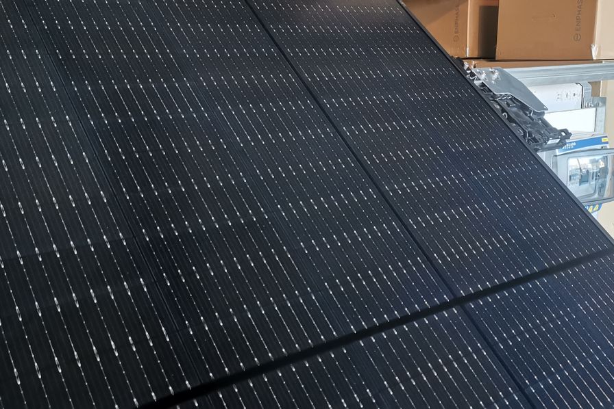 découvrez les panneaux solaires de qualité chez oscaro ! profitez d'une énergie renouvelable et économique pour votre maison. bénéficiez de conseils d'experts et d'une large sélection de produits pour réduire votre empreinte carbone.